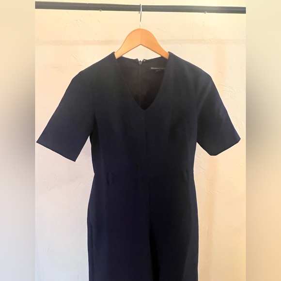 Banana Republic Factory Sleeveless Jumpsuit, Black, Size 0 Petite - Picture 7 of 8